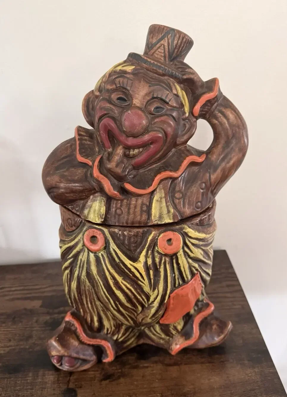 Vintage Happy Hobo #213 California Originals clown Scary ceramic cookie jar